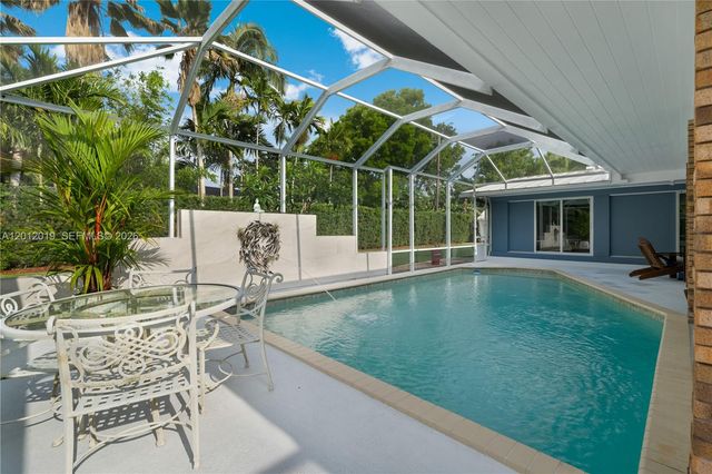 13401 SW 74th Ave, Pinecrest, FL 33156