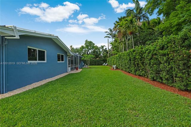13401 SW 74th Ave, Pinecrest, FL 33156