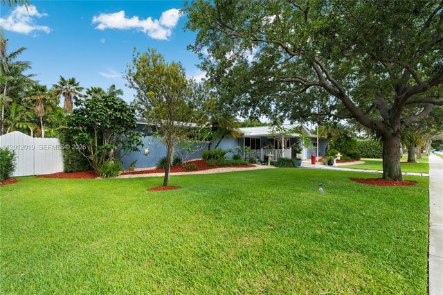 13401 SW 74th Ave, Pinecrest, FL 33156