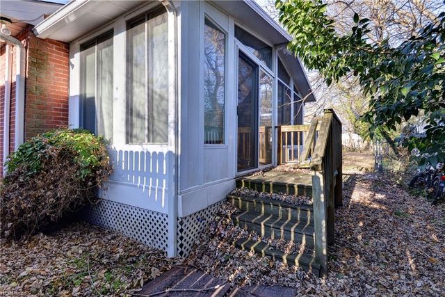 112 W Kelly AVE, Hampton, VA 23663