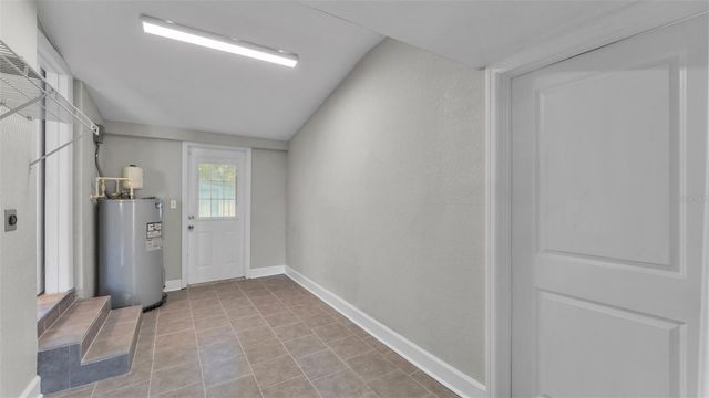 1317 W BELMAR STREET, Lakeland, FL 33815
