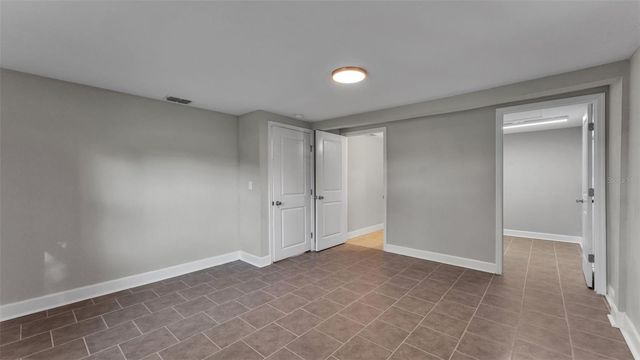 1317 W BELMAR STREET, Lakeland, FL 33815