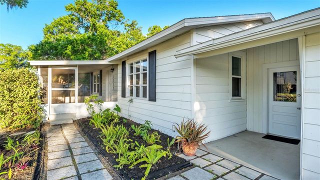 1317 W BELMAR STREET, Lakeland, FL 33815