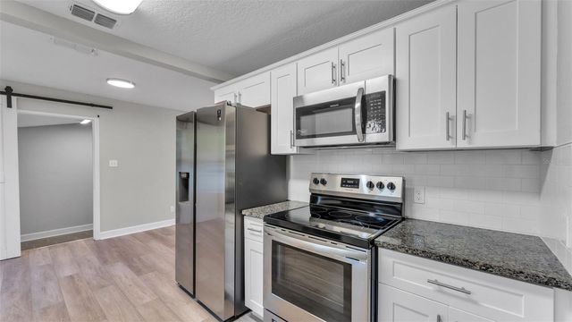 1317 W BELMAR STREET, Lakeland, FL 33815