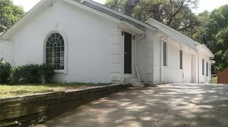 2332 Saint James NW Drive, Atlanta, GA 30318