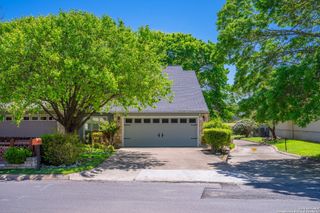 530 Sand Bend, Kerrville, TX 78028