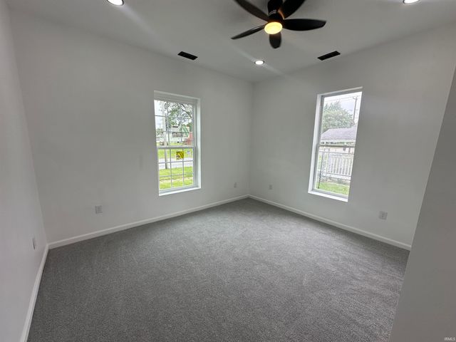 1426 W 2nd Street, Marion, IN 46952