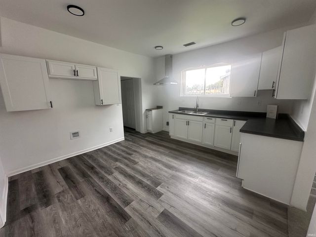 1426 W 2nd Street, Marion, IN 46952
