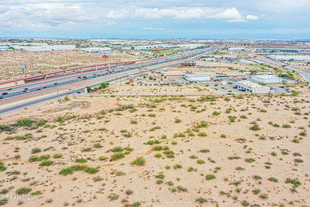9224 Gateway Boulevard E, El Paso, TX 79907