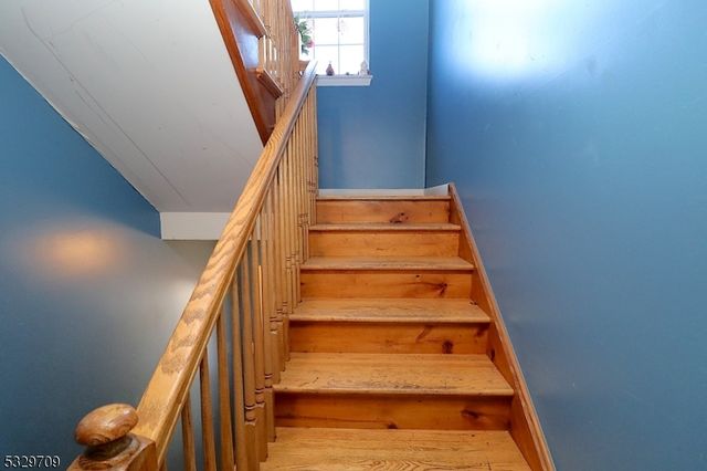 580 3rd St, Newark City, NJ 07107