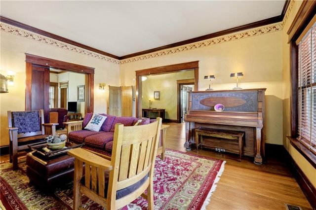 3632 Campbell Street, Kansas City, MO 64109