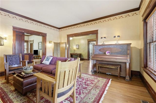 3632 Campbell Street, Kansas City, MO 64109