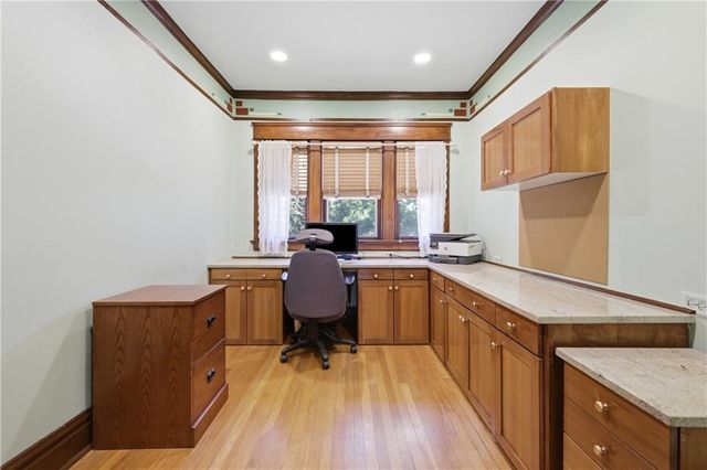 3632 Campbell Street, Kansas City, MO 64109
