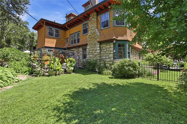 3632 Campbell Street, Kansas City, MO 64109