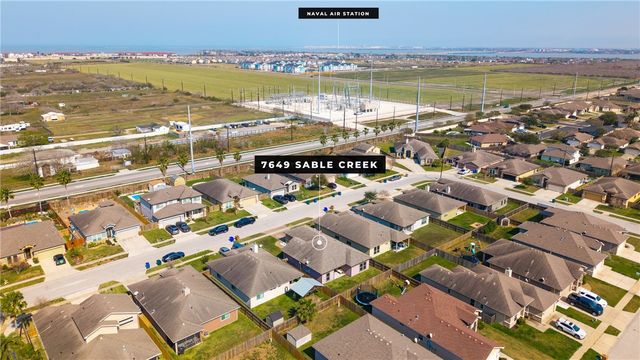 7649 Sable Creek Dr, Corpus Christi, TX 78414