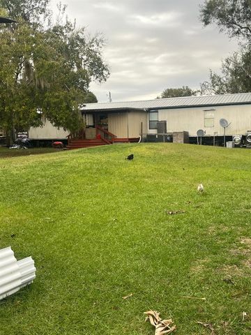 24 HAMMONS WAY, Frostproof, FL 33843