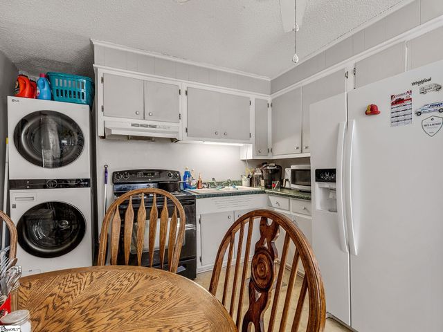 1068 Crosby Lane, Spartanburg, SC 29303