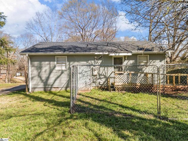 1068 Crosby Lane, Spartanburg, SC 29303