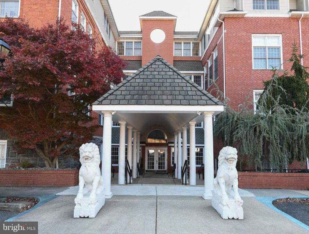 100 AURA RD #112, CLAYTON, NJ 08312 — exterior