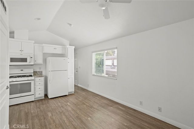 7650 Balboa Boulevard 43, Van Nuys, CA 91406