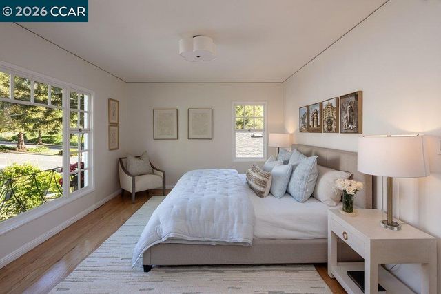 4315 Atlas Ave, Oakland, CA 94619
