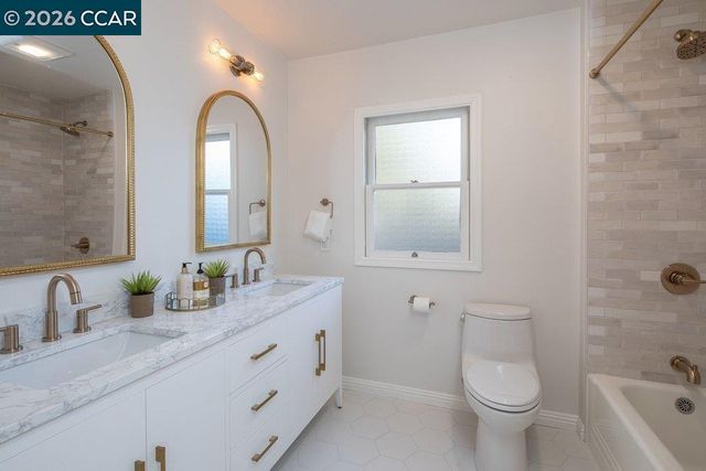 4315 Atlas Ave, Oakland, CA 94619