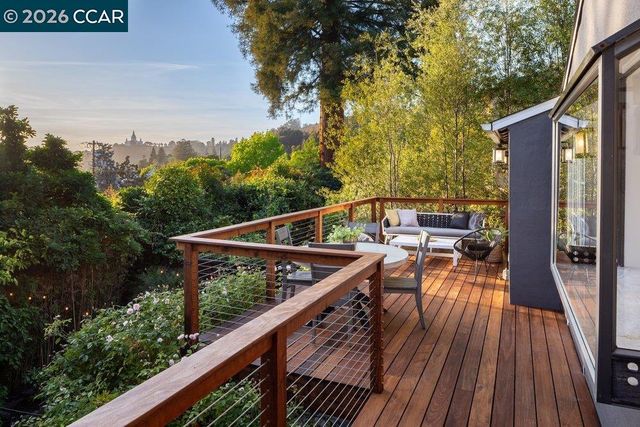 4315 Atlas Ave, Oakland, CA 94619