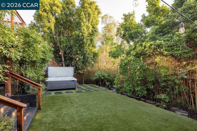 4315 Atlas Ave, Oakland, CA 94619