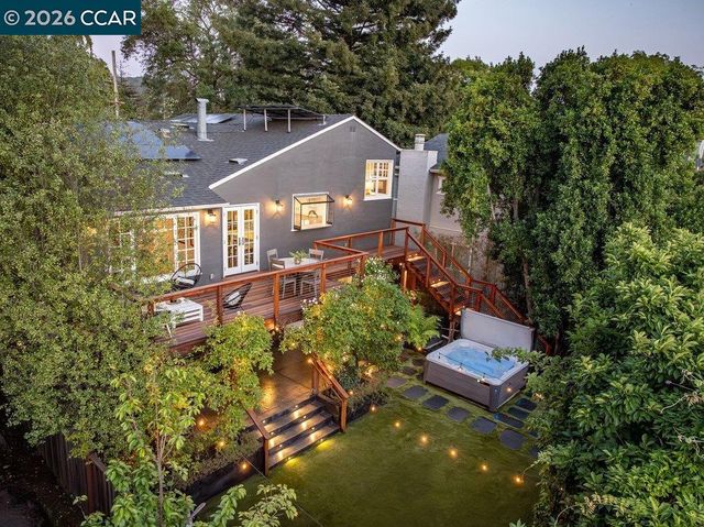 4315 Atlas Ave, Oakland, CA 94619