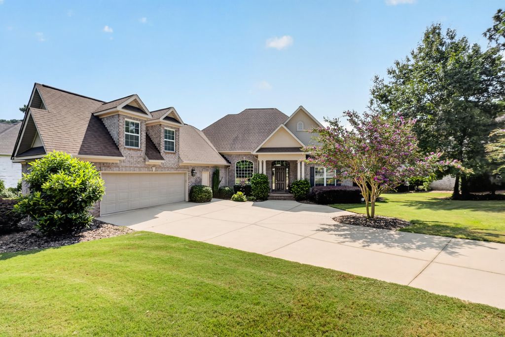 915 Steeplechase Road, Aiken, SC 29803