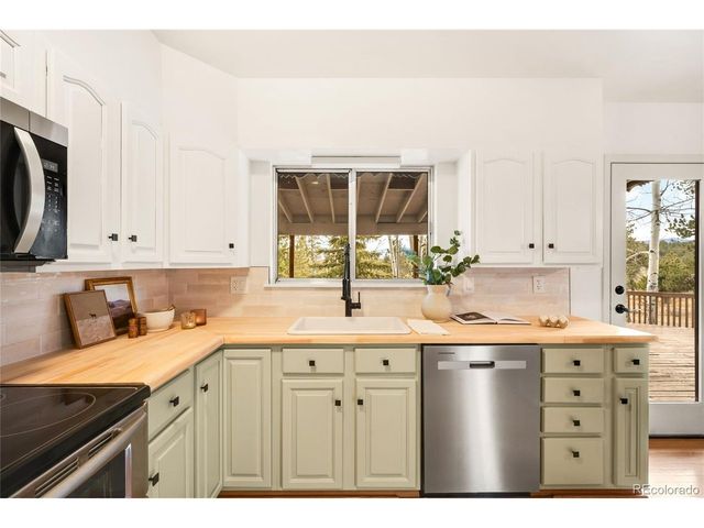 34657 Mohawk Trl, Pine, CO 80470