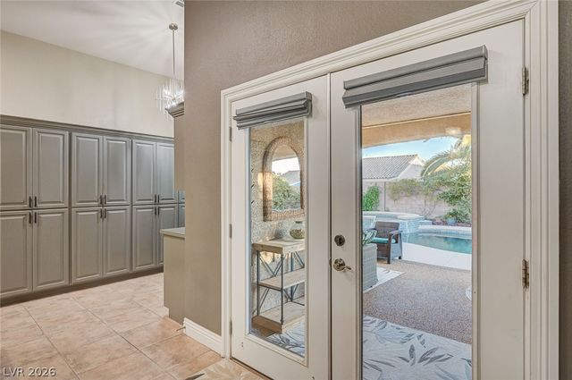2115 HANDEL Avenue, Henderson, NV 89052