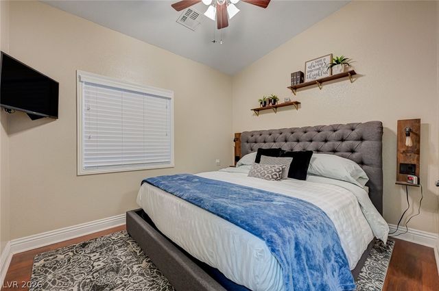 2115 HANDEL Avenue, Henderson, NV 89052