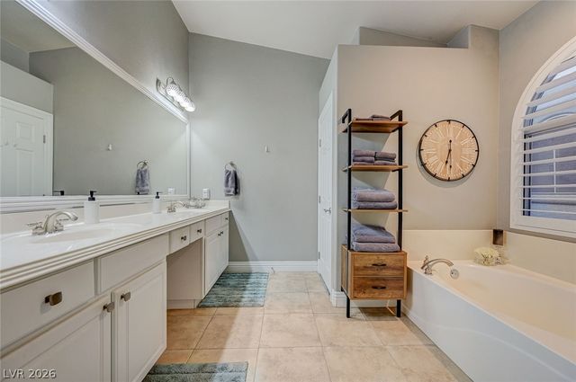 2115 HANDEL Avenue, Henderson, NV 89052