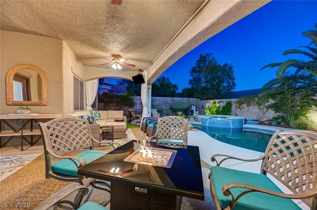 2115 HANDEL Avenue, Henderson, NV 89052