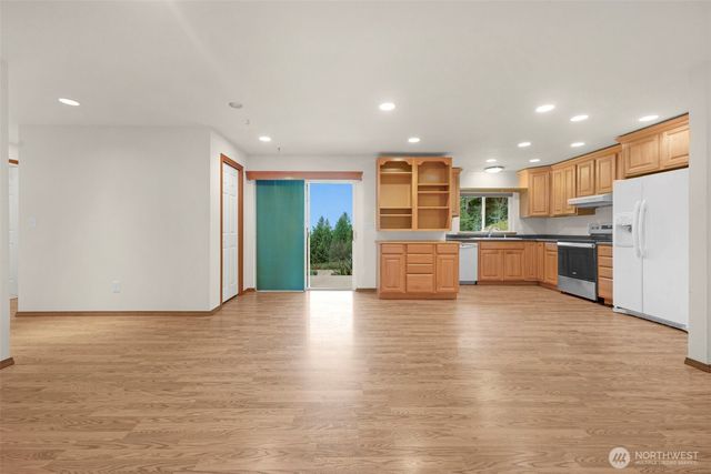 6733 115th Street NW, Marysville, WA 98271