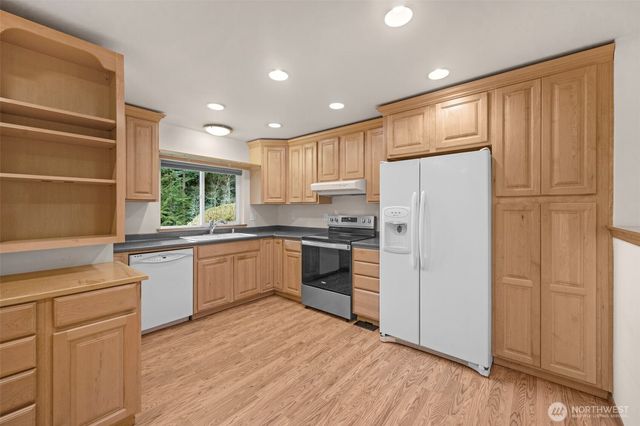 6733 115th Street NW, Marysville, WA 98271