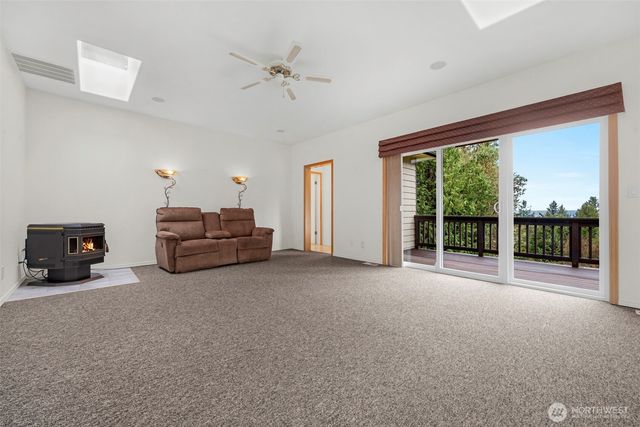 6733 115th Street NW, Marysville, WA 98271