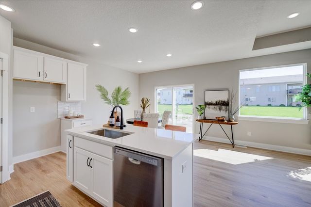 2903 NW Beechwood Street, Ankeny, IA 50023
