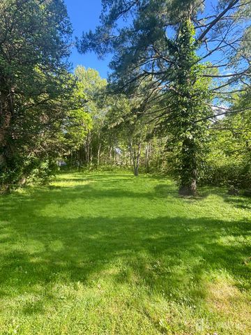 63 Poplar Drive, Long Hill, NJ 07980