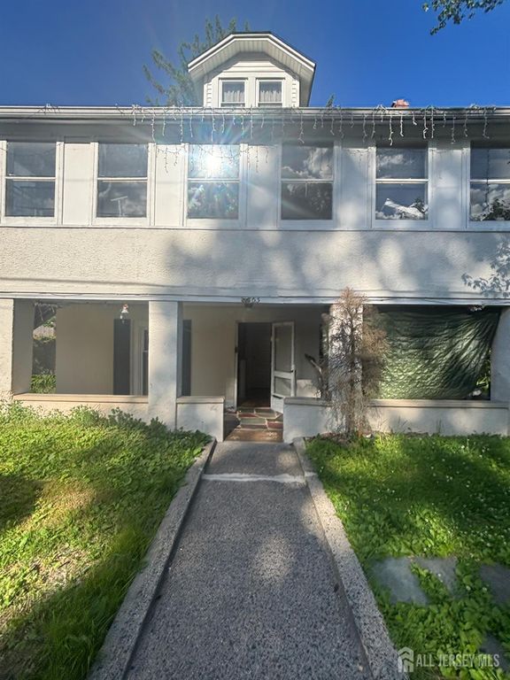 63 Poplar Drive, Long Hill, NJ 07980