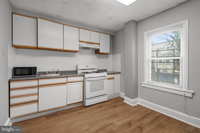 2130 AIKEN ST, Baltimore, MD 21218