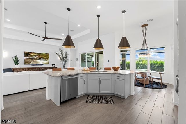 15860 Cranes Marsh CT, Punta Gorda, FL 33982