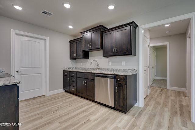 1919 Wisconsin Avenue, Joplin, MO 64801