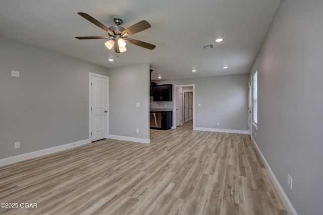 1919 Wisconsin Avenue, Joplin, MO 64801