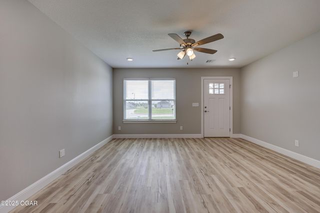 1919 Wisconsin Avenue, Joplin, MO 64801