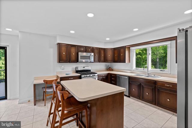 131 UNION MILL TER, Mount Laurel, NJ 08054