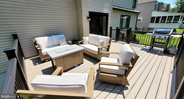 131 UNION MILL TER, Mount Laurel, NJ 08054