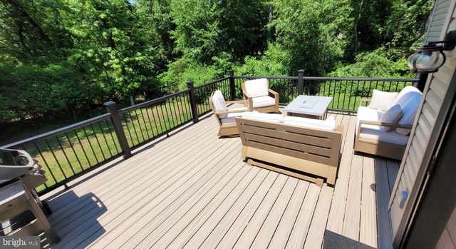 131 UNION MILL TER, Mount Laurel, NJ 08054