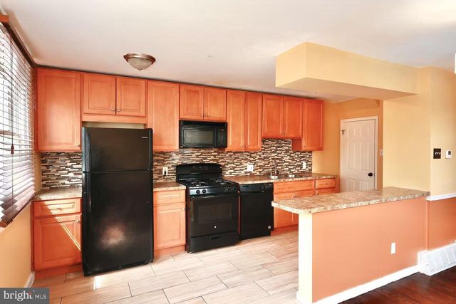 8215 CRAIG ST, Philadelphia, PA 19136